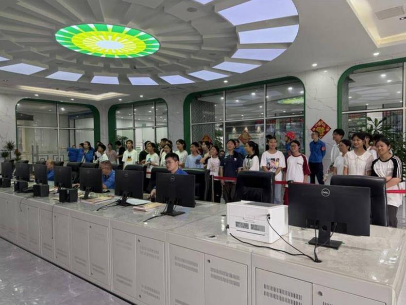 首页| 6008集团有限公司官方网站