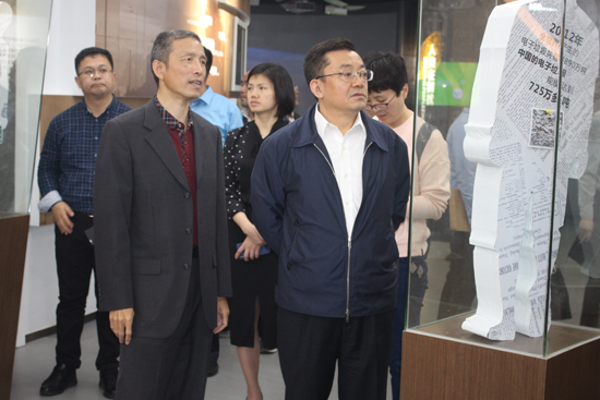 环境；げ糠⒄怪行娜斡轮魅蔚餮谢葜菹钅